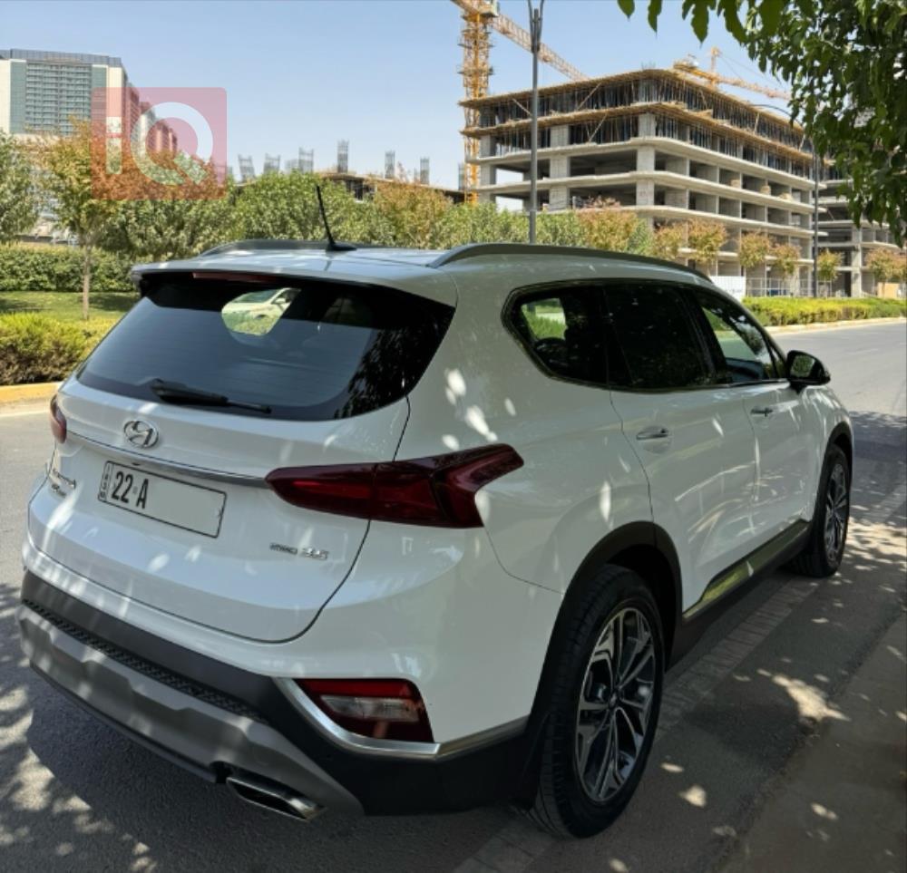 هيونداي سانتافي